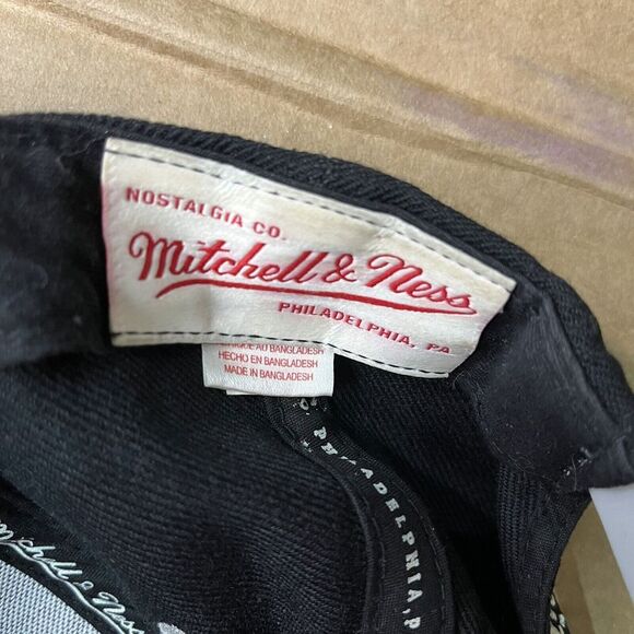 NBA Mitchell & Ness Cap One Size Men's Black Brooklyn Nets Adjustable‎ SnapBack - Picture 8 of 10